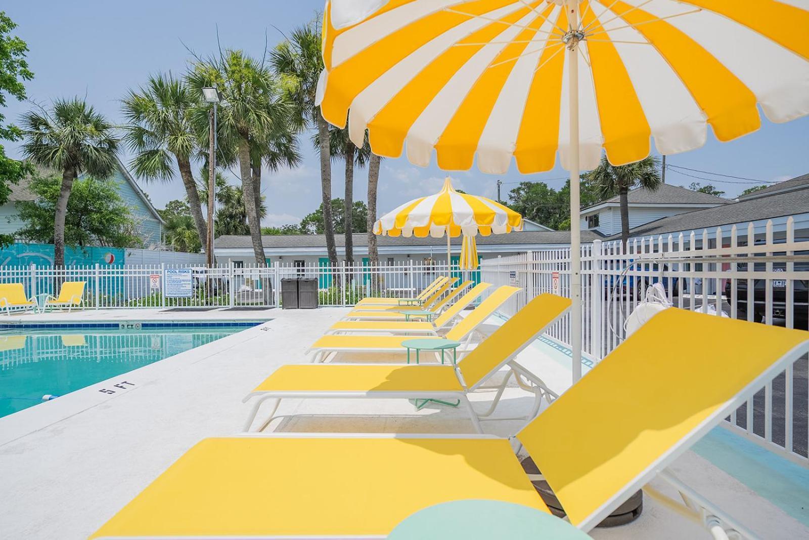 Motel Royal Palms 2*