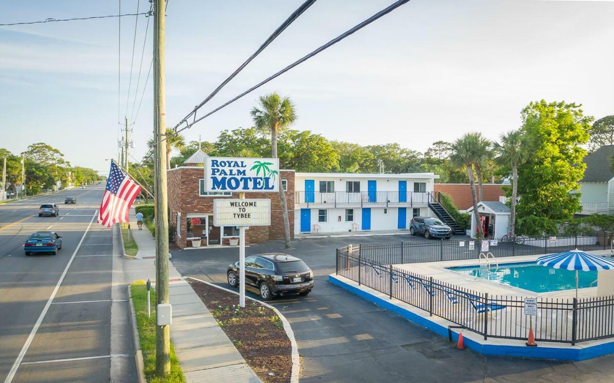 Royal Palms Motel 2*
