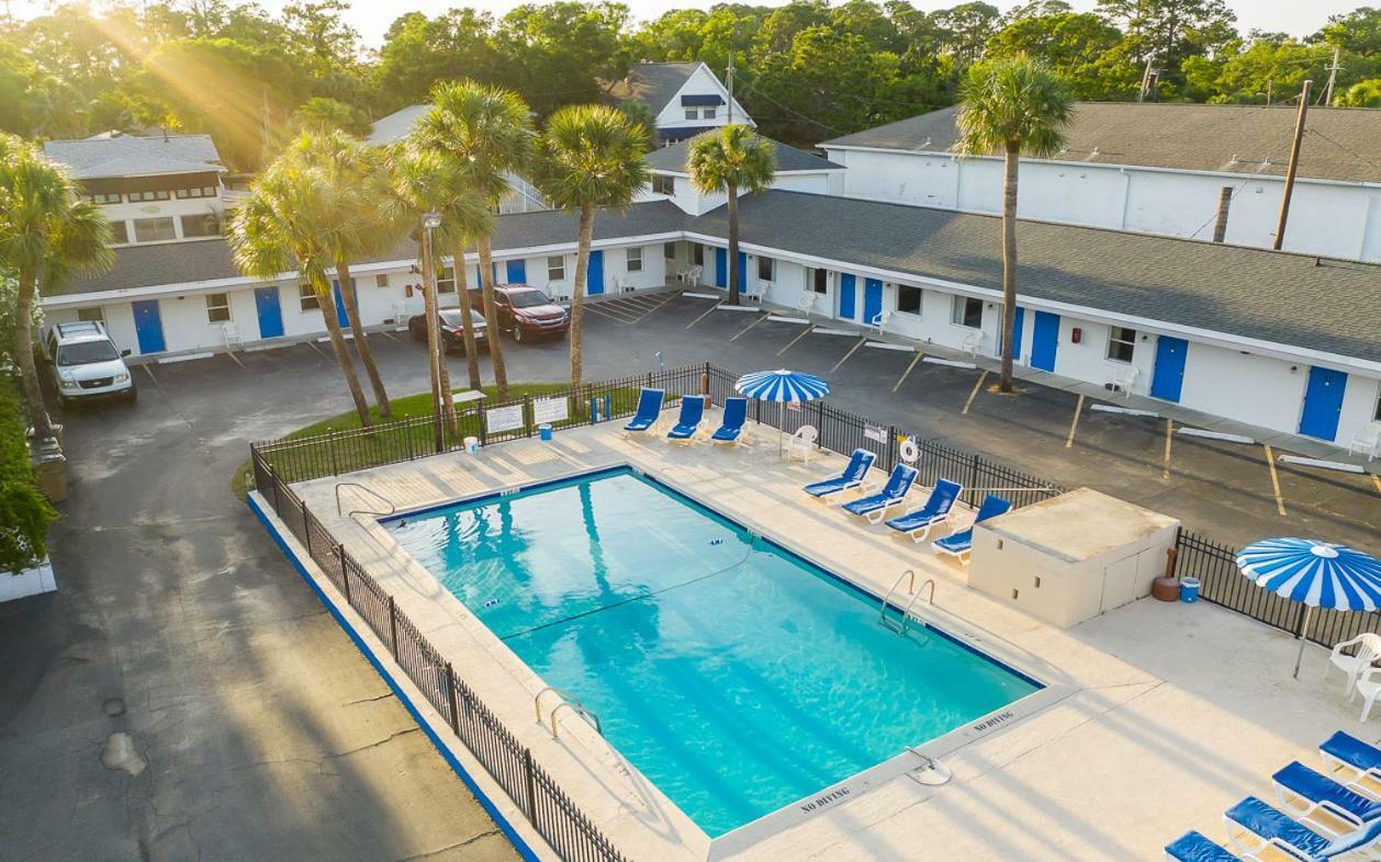 Motel Royal Palms 2*