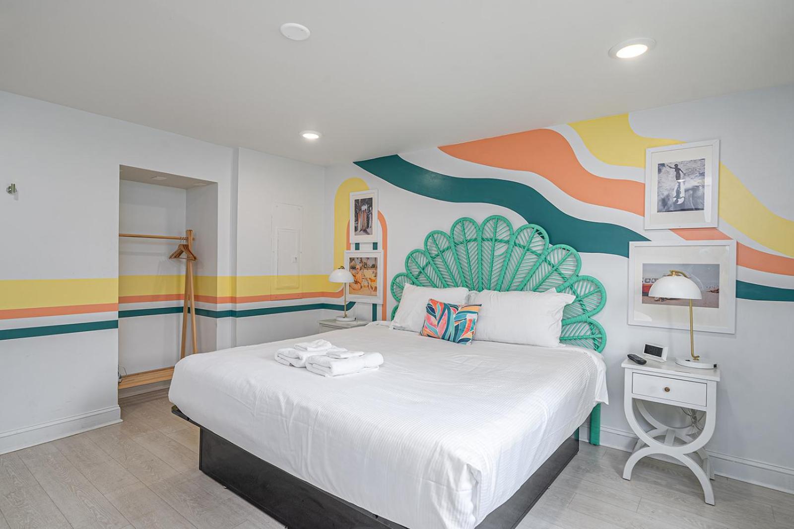 Royal Palms 2*