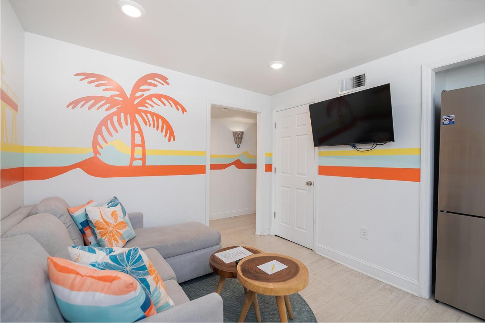 Royal Palms Motel 2*
